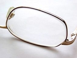 glasses lense