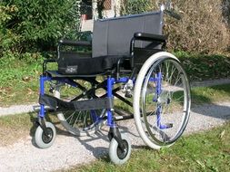 wheelchair on the track