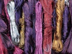 colored aluminum wires