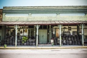 Street automotive store