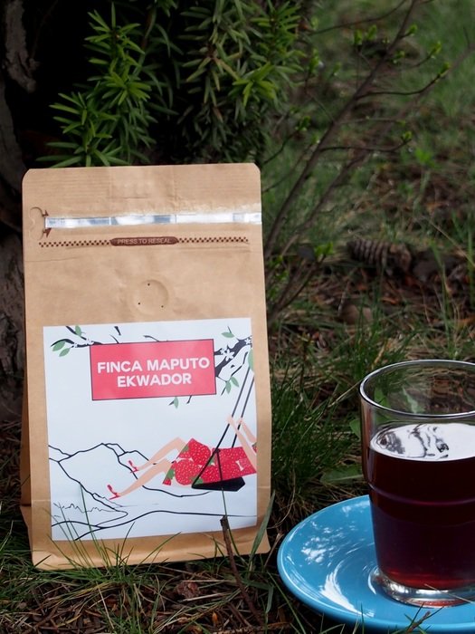 coffee glass finca maputo ekwador