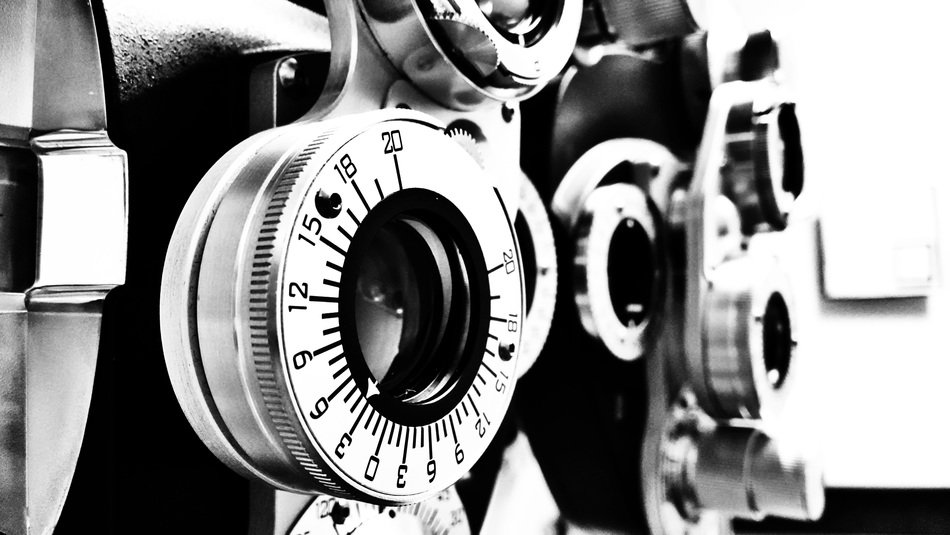 optical lens for eye check up