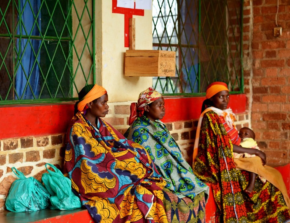 women in hospital in Africa