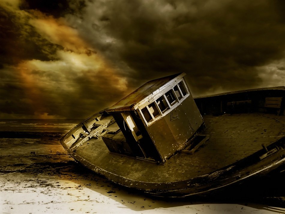 Picture of stranded ship on the coast