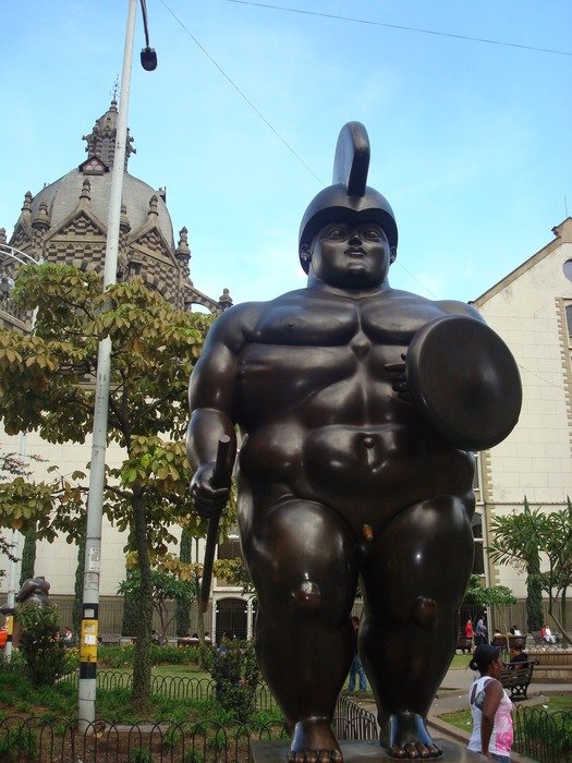 metal sculpture of a warrior, Medellin