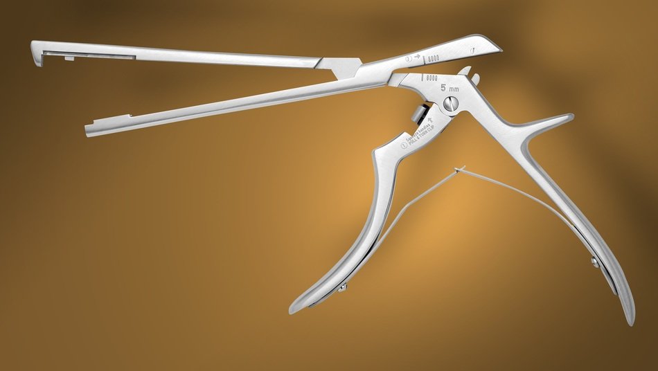 metal surgery instrument