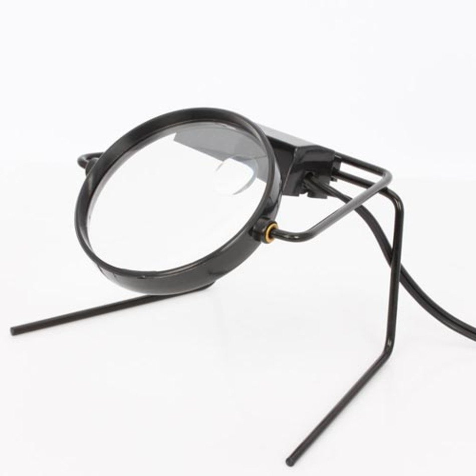 Lighted Magnifying Glass On Stand free image download