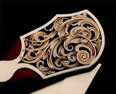 golden arabesque with curl