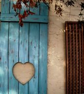 heart shutter
