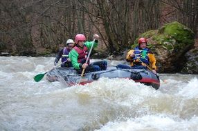 teamwork with rafting