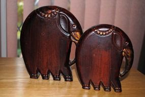elephants as art from wood