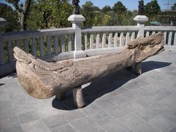 wooden bench as a work of art