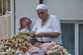 peddler of artificial flowers