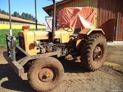 yellow tractor near field