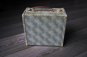 portable vintage vinyl box