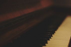 Music piano instrument