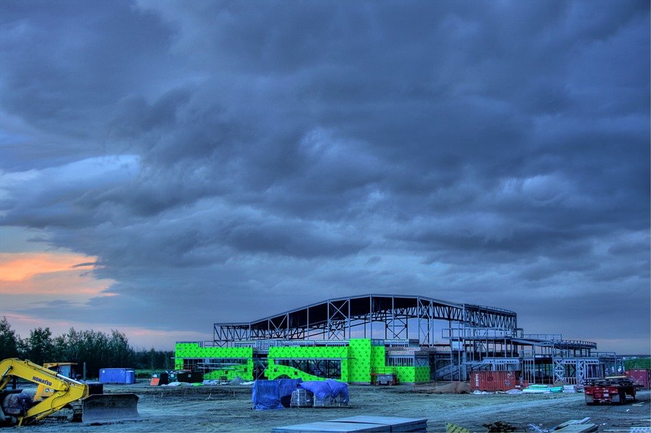 metal canopy over the construction site