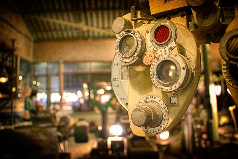 optical equipment with scale indoor