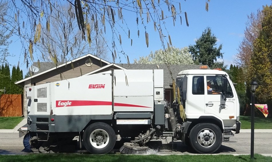 Maintenance on the street