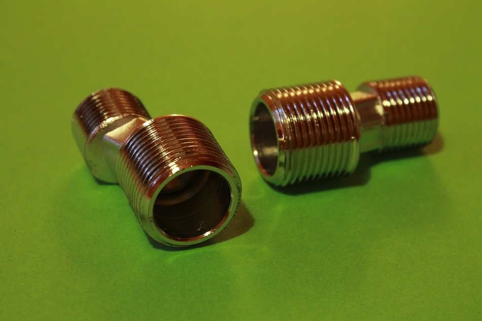 two metal threads