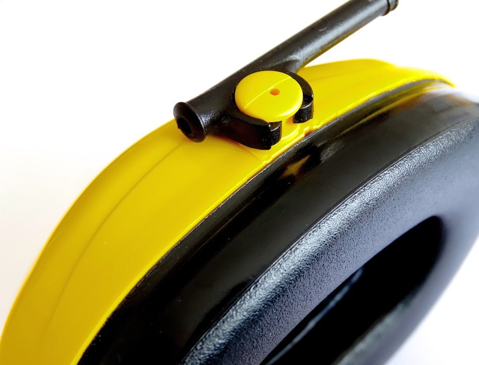 yellow music listeners