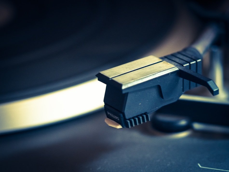 retro vinyl sound player