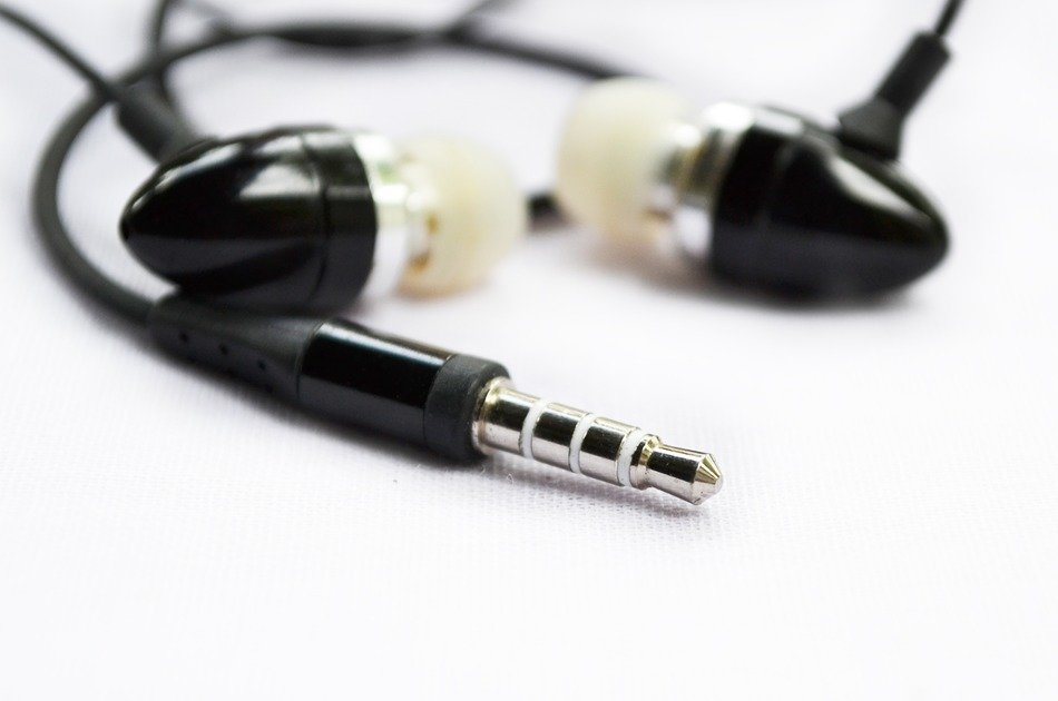 handsfree earphones cables