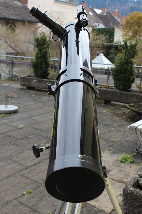 telescope on the street