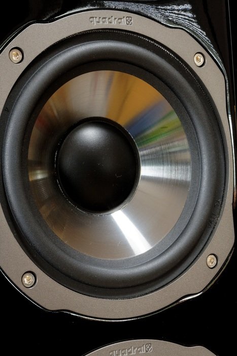 speaker box