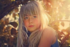 portraot of extraordinary pretty girl
