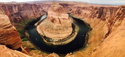 horseshoe-shaped meander in arizona