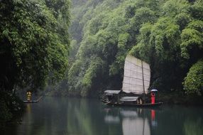 ship on the yangtze river