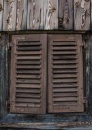 window hut alm