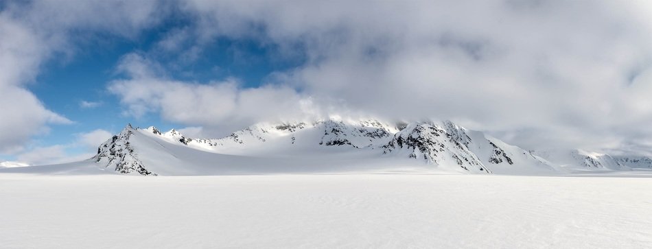 Beautiful snowy mountains on Spitsbergen