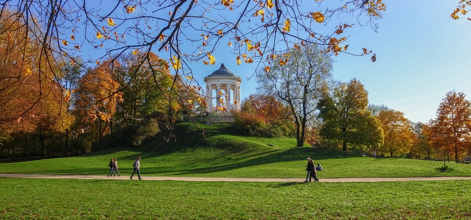 autumn english garden in munich