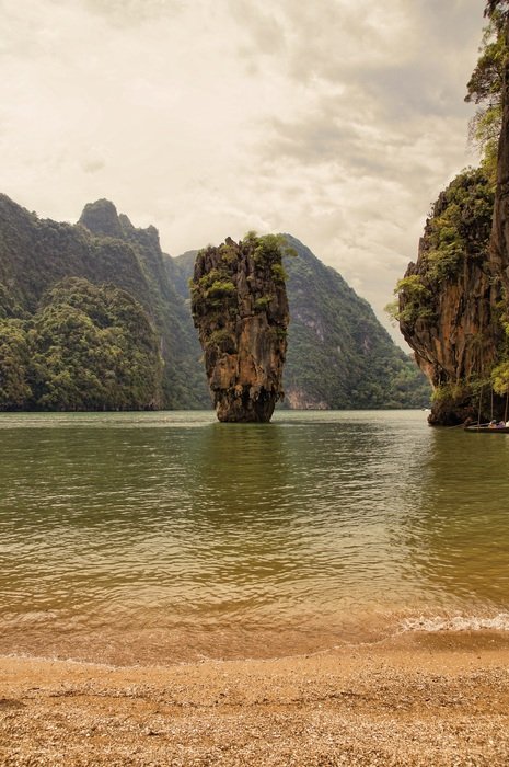 rocks in water in thailand