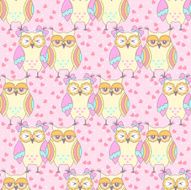 Seamless pattern with owls in love on a pink background N3