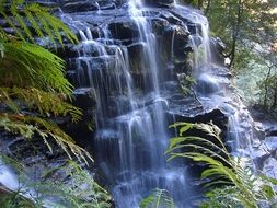 waterfall in blue mountains