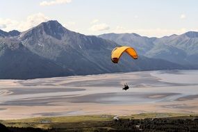 parasailing alaska sky l
