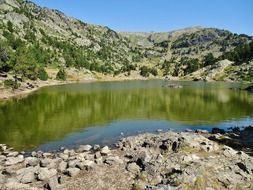 lac achard mountain