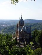 landscape of the drachenfelsen castle