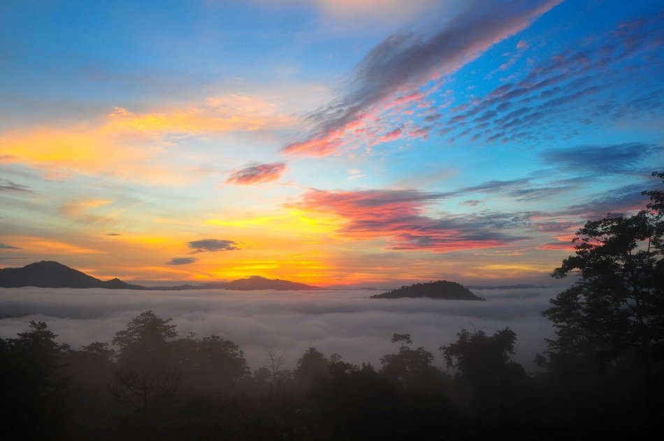 Landscape picture of the mountains at the sunset