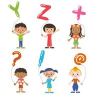Children having the balloon of the alphabet N5