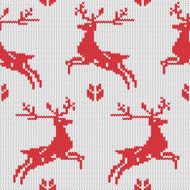 Seamless pattern with winter sweater design N4