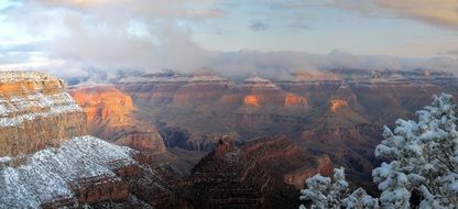 landscape of the mountains in grand canyon