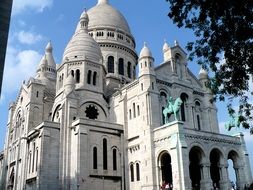 SacrÃ©-CÅur basilica on montmartre, france, paris