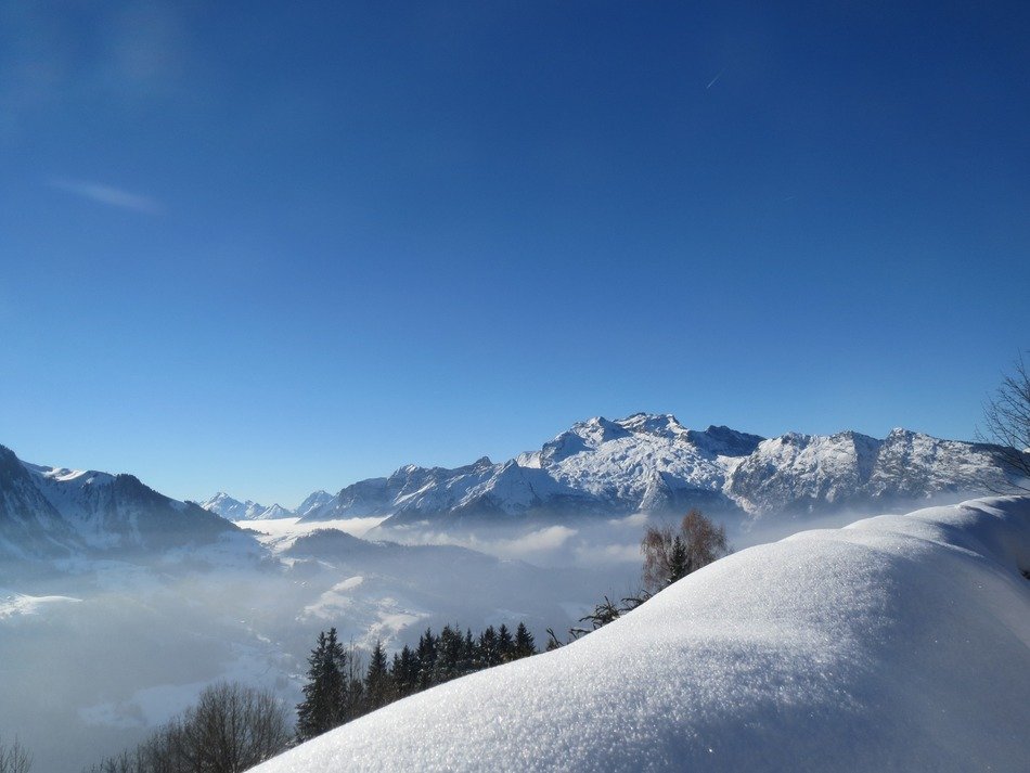 mountains in snow france, la clusaz