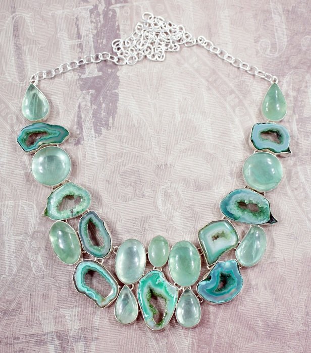 jewelry with apatite stones