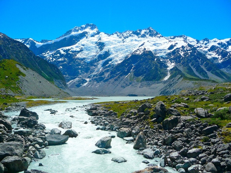 Majestic Cook Mountain in New Zealand