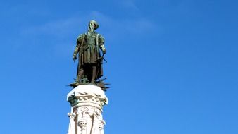 warrior monument in lisbon